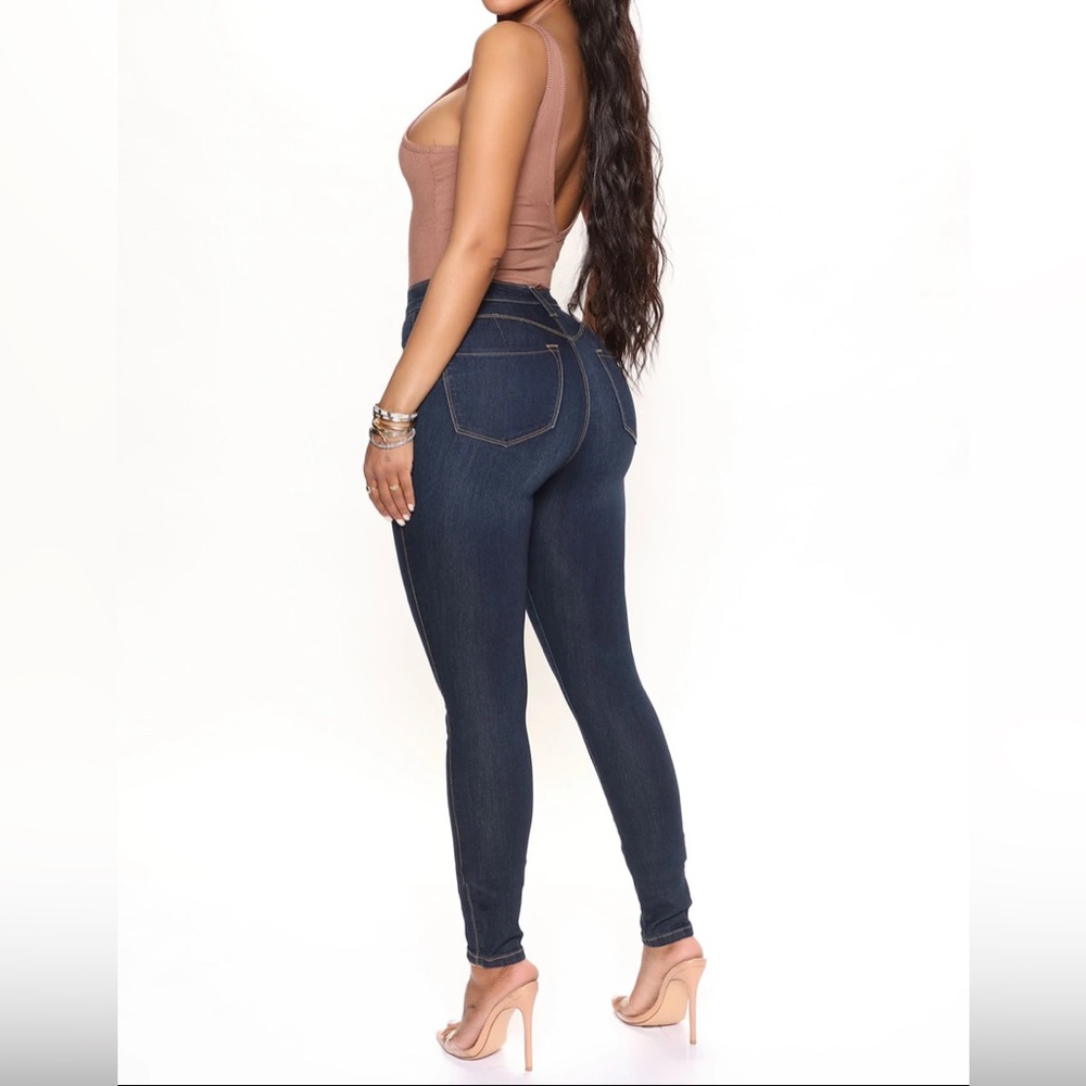 Fashion Nova Classic Beauty Skinny Jeans